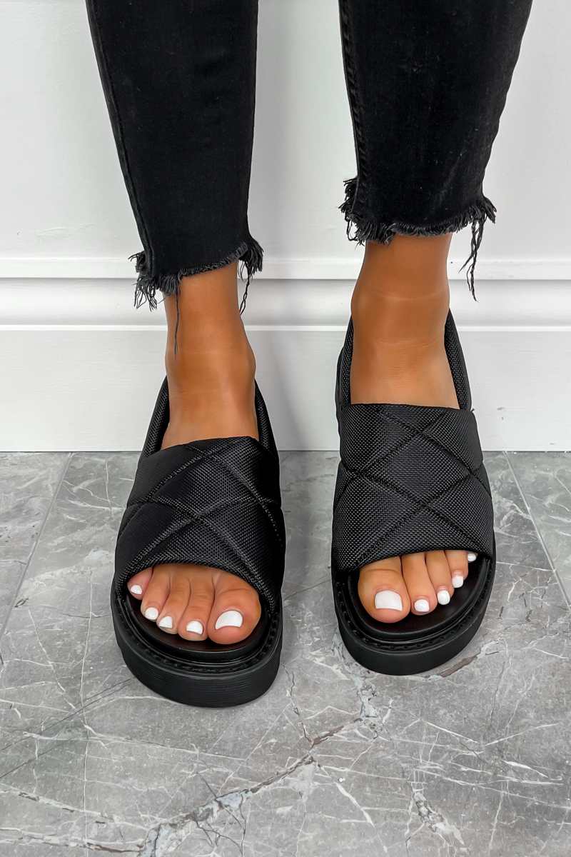 Chunky Quilted Sandals - Black