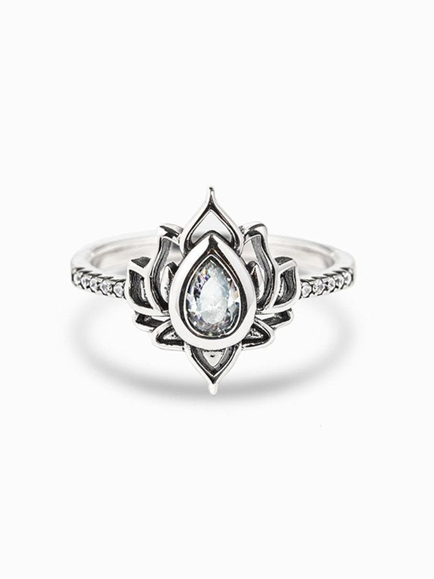 Vintage Floral All Season Metal Wedding Metal Crystal Hot List Ring Ring for Women